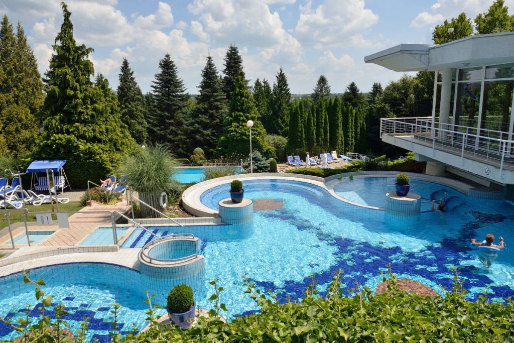 Ensana Health Spa Resort Aqua Топ 4 рейтинга лучших